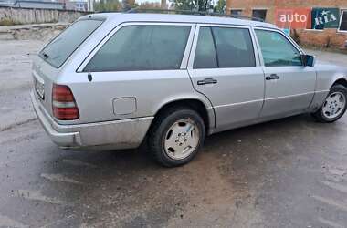 Универсал Mercedes-Benz E-Class 1995 в 