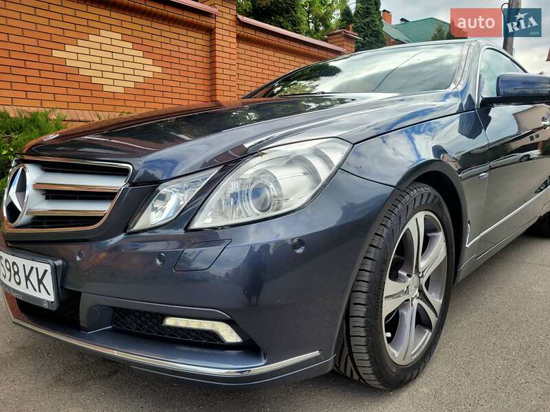 Купе Mercedes-Benz E-Class 2010 в Хмельницькому фото 19 Купе Mercedes-Benz E-Class 2010 в Хмельницькому