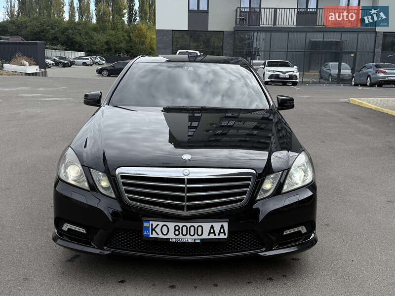 Седан Mercedes-Benz E-Class 2011 в Ужгороде фото 2 Седан Mercedes-Benz E-Class 2011 в Ужгороде
