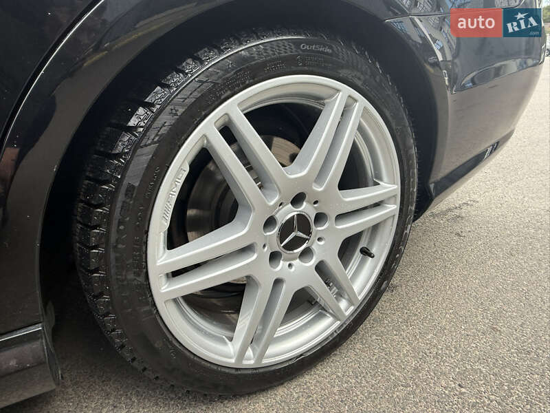 Седан Mercedes-Benz E-Class 2011 в Ужгороде фото 10 Седан Mercedes-Benz E-Class 2011 в Ужгороде