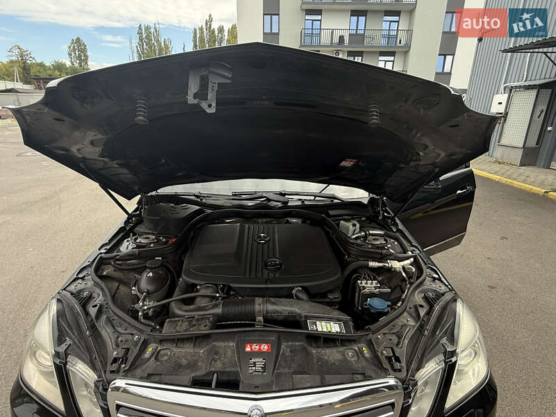 Седан Mercedes-Benz E-Class 2011 в Ужгороде фото 29 Седан Mercedes-Benz E-Class 2011 в Ужгороде