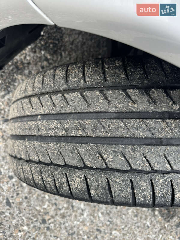 Універсал Mercedes-Benz E-Class 2003 в Білгороді-Дністровському фото 20 Універсал Mercedes-Benz E-Class 2003 в Білгороді-Дністровському