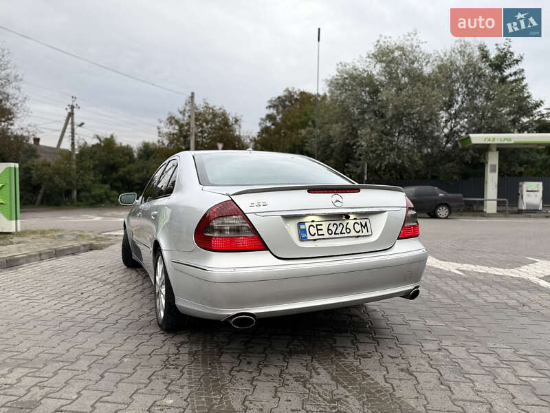 Седан Mercedes-Benz E-Class 2008 в Черновцах