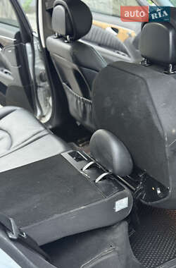 Седан Mercedes-Benz E-Class 2008 в 