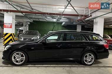Універсал Mercedes-Benz E-Class 2014 в  фото 6 Універсал Mercedes-Benz E-Class 2014 в