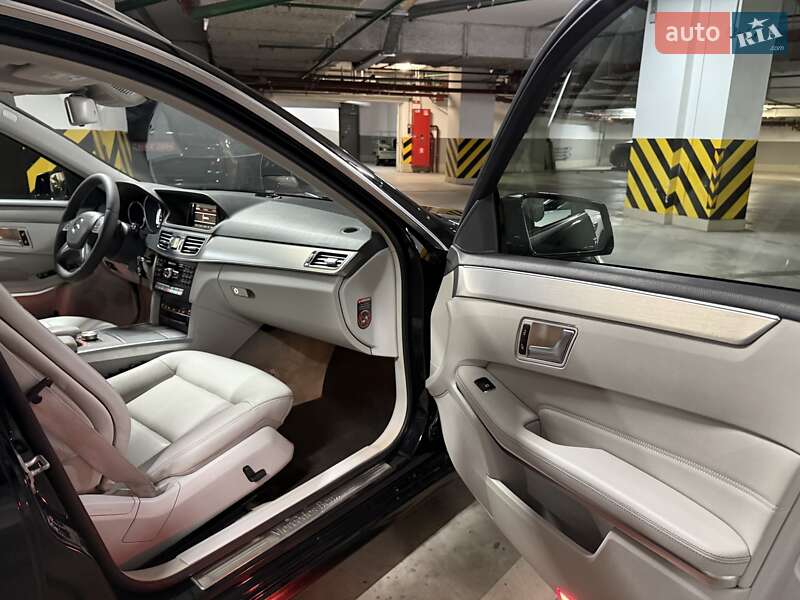 Універсал Mercedes-Benz E-Class 2014 в Києві