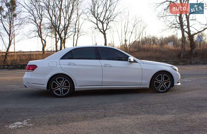 Седан Mercedes-Benz E-Class 2015 в Киеве
