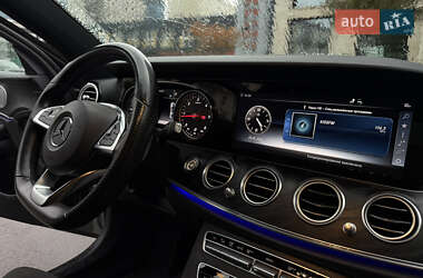 Седан Mercedes-Benz E-Class 2018 в 