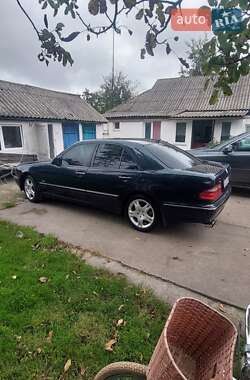 Седан Mercedes-Benz E-Class 2002 в  фото 9 Седан Mercedes-Benz E-Class 2002 в