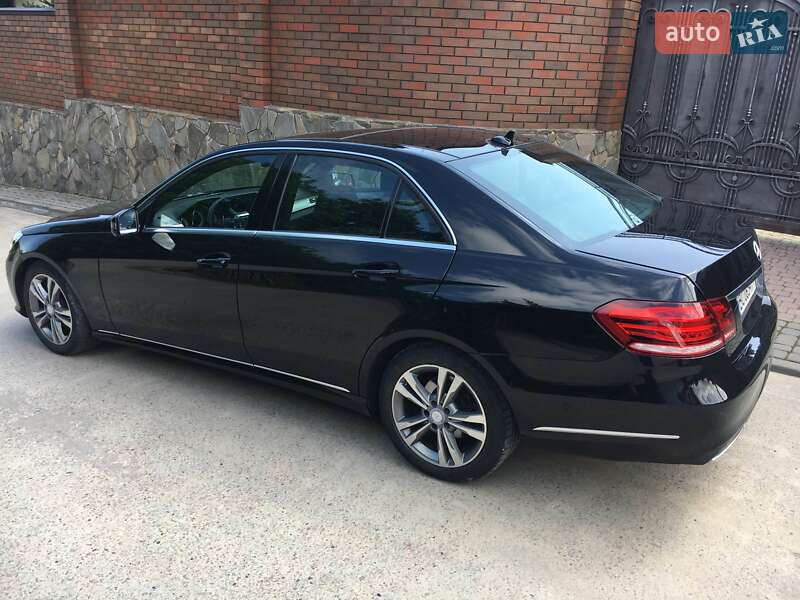 Седан Mercedes-Benz E-Class 2015 в Золочеве фото 30 Седан Mercedes-Benz E-Class 2015 в Золочеве