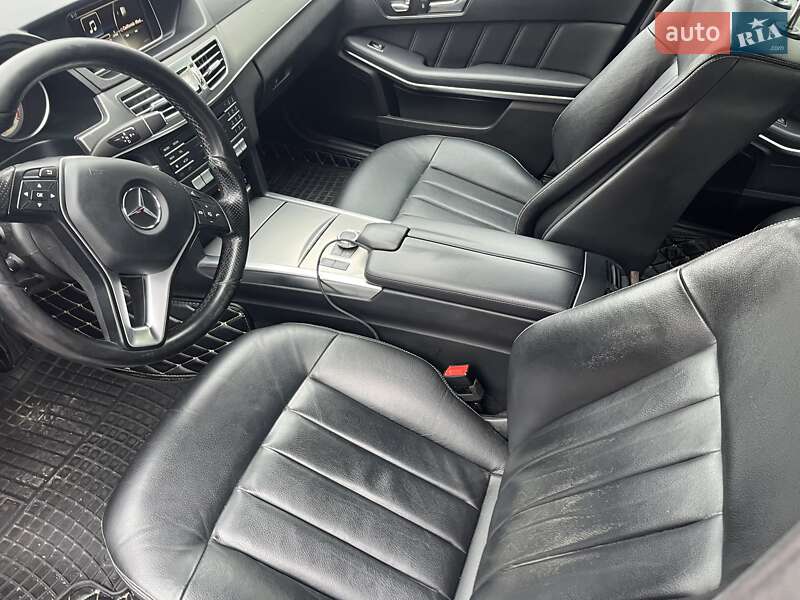 Седан Mercedes-Benz E-Class 2015 в Золочеве фото 44 Седан Mercedes-Benz E-Class 2015 в Золочеве