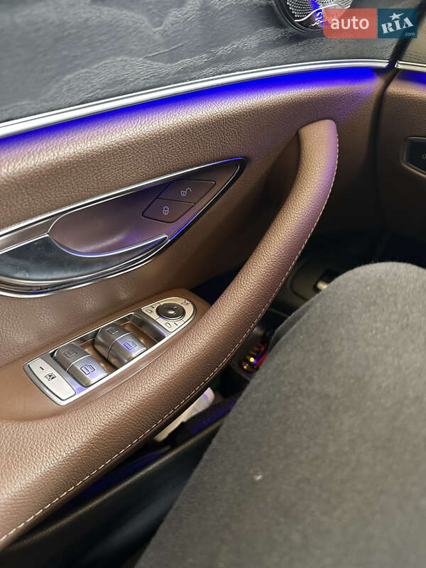 Седан Mercedes-Benz E-Class 2017 в Одессе фото 13 Седан Mercedes-Benz E-Class 2017 в Одессе