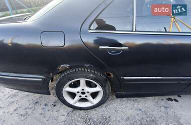 Седан Mercedes-Benz E-Class 1998 в 