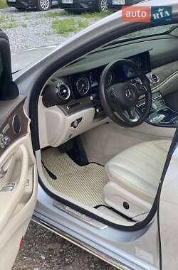 Седан Mercedes-Benz E-Class 2016 в  фото 8 Седан Mercedes-Benz E-Class 2016 в
