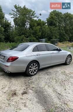 Седан Mercedes-Benz E-Class 2016 в  фото 40 Седан Mercedes-Benz E-Class 2016 в