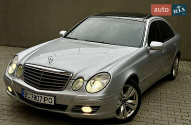Седан Mercedes-Benz E-Class 2008 в 