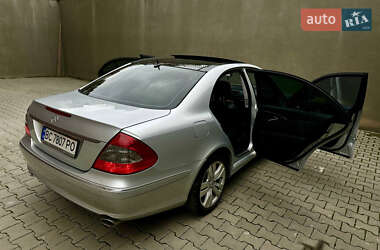 Седан Mercedes-Benz E-Class 2008 в 