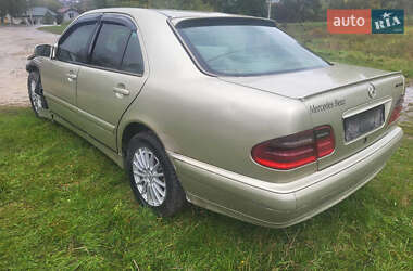 Седан Mercedes-Benz E-Class 1998 в 