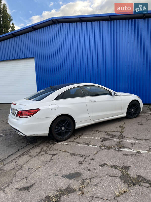 Купе Mercedes-Benz E-Class 2015 в Києві фото 7 Купе Mercedes-Benz E-Class 2015 в Києві