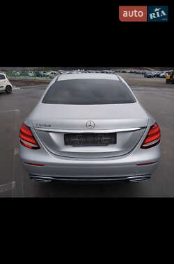 Седан Mercedes-Benz E-Class 2016 в  фото 43 Седан Mercedes-Benz E-Class 2016 в