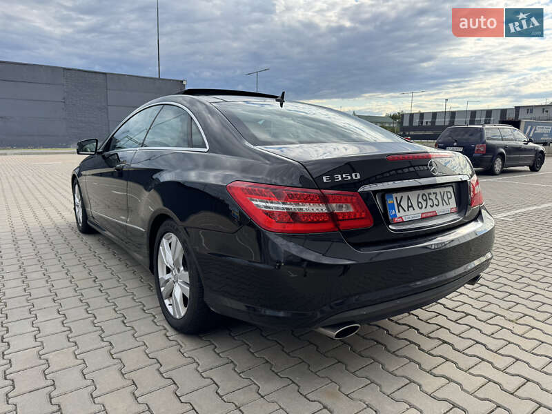 Купе Mercedes-Benz E-Class 2010 в Ивано-Франковске
