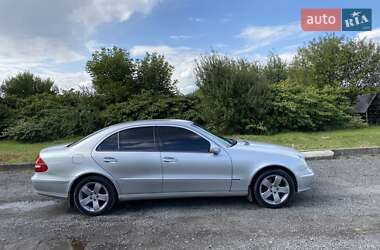 Седан Mercedes-Benz E-Class 2003 в 