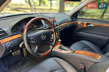 Седан Mercedes-Benz E-Class 2008 в 