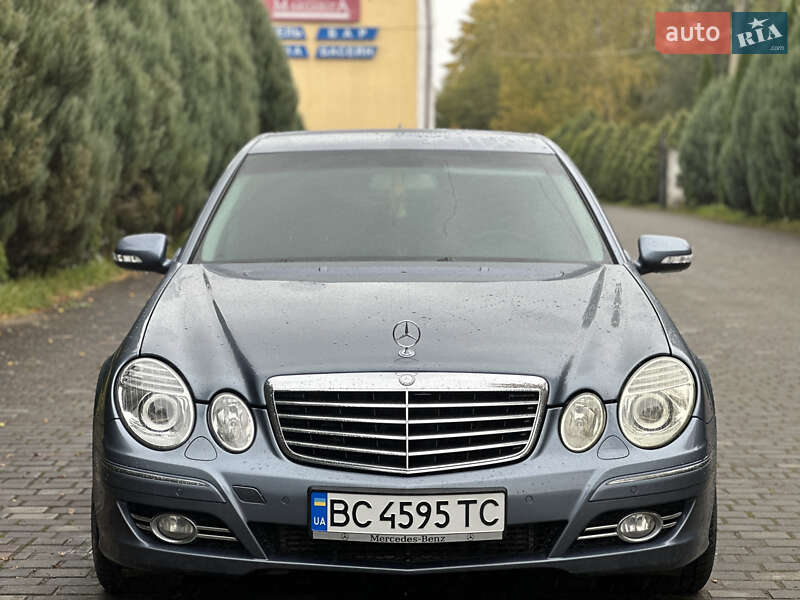 Седан Mercedes-Benz E-Class 2006 в Самборе