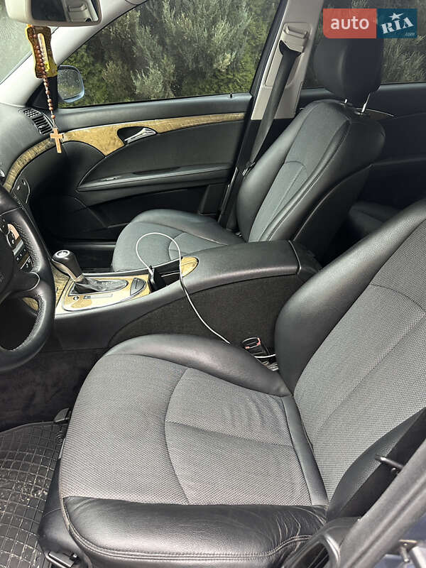 Седан Mercedes-Benz E-Class 2006 в Самборе