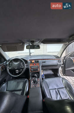 Седан Mercedes-Benz E-Class 2000 в  фото 9 Седан Mercedes-Benz E-Class 2000 в
