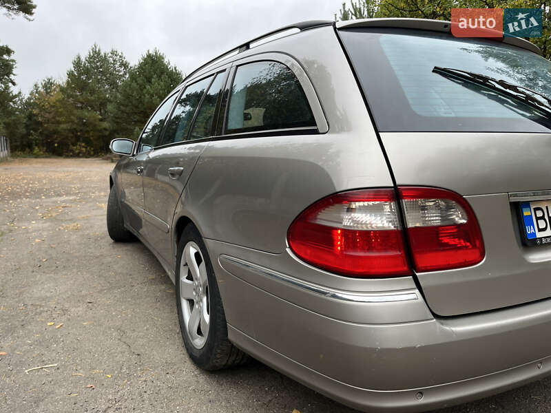Универсал Mercedes-Benz E-Class 2003 в Костополе