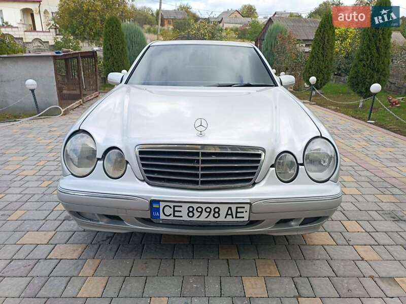 Седан Mercedes-Benz E-Class 1995 в Черновцах