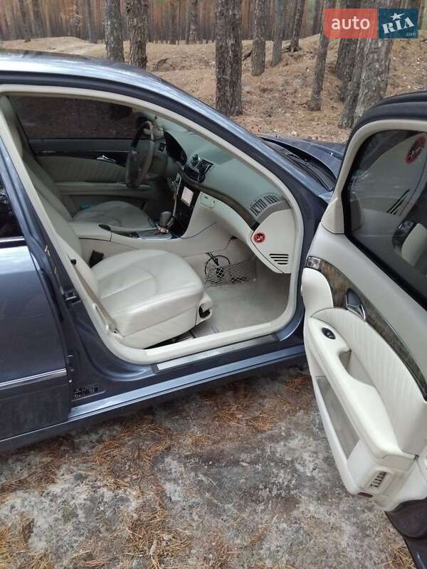 Седан Mercedes-Benz E-Class 2004 в Миргороде фото 6 Седан Mercedes-Benz E-Class 2004 в Миргороде
