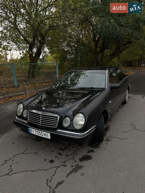 Седан Mercedes-Benz E-Class 1997 в Лубнах
