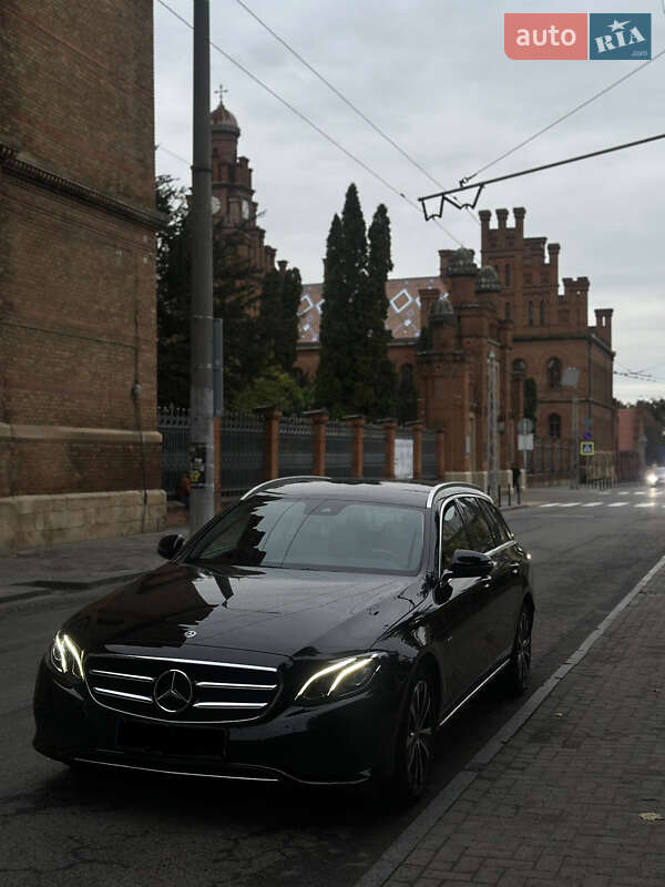 Универсал Mercedes-Benz E-Class 2019 в Черновцах