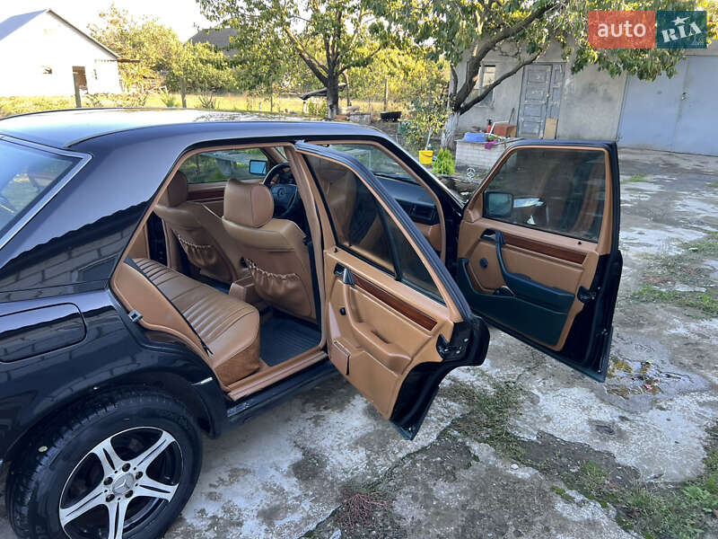 Седан Mercedes-Benz E-Class 1994 в Измаиле