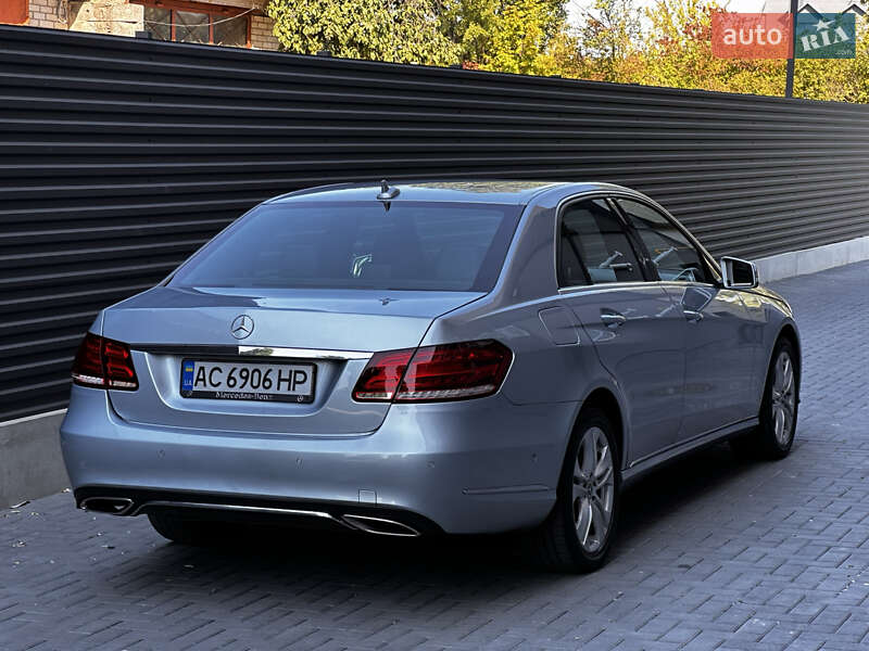 Седан Mercedes-Benz E-Class 2014 в Луцьку