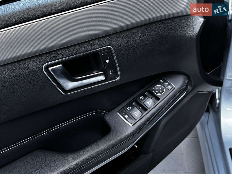 Седан Mercedes-Benz E-Class 2014 в Луцьку