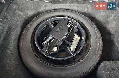 Универсал Mercedes-Benz E-Class 2012 в 