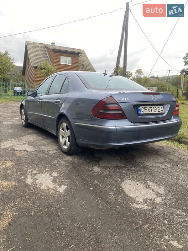 Седан Mercedes-Benz E-Class 2003 в Рахове