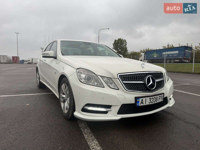 Седан Mercedes-Benz E-Class 2011 в Ковеле