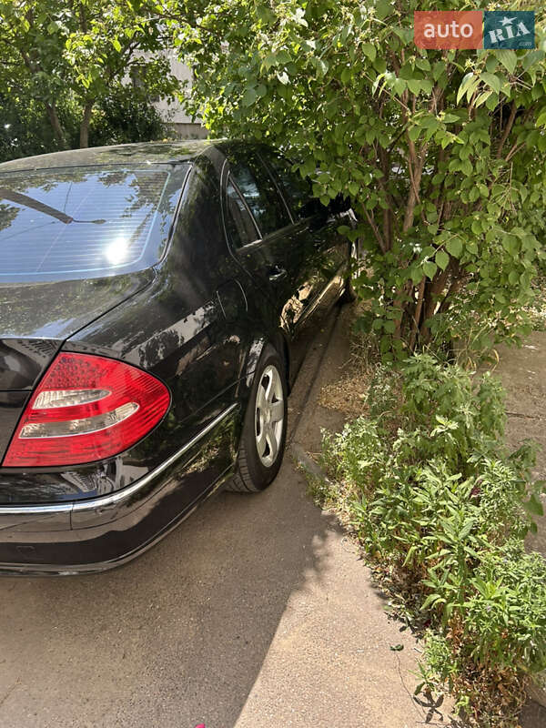 Седан Mercedes-Benz E-Class 2003 в Одесі фото 2 Седан Mercedes-Benz E-Class 2003 в Одесі