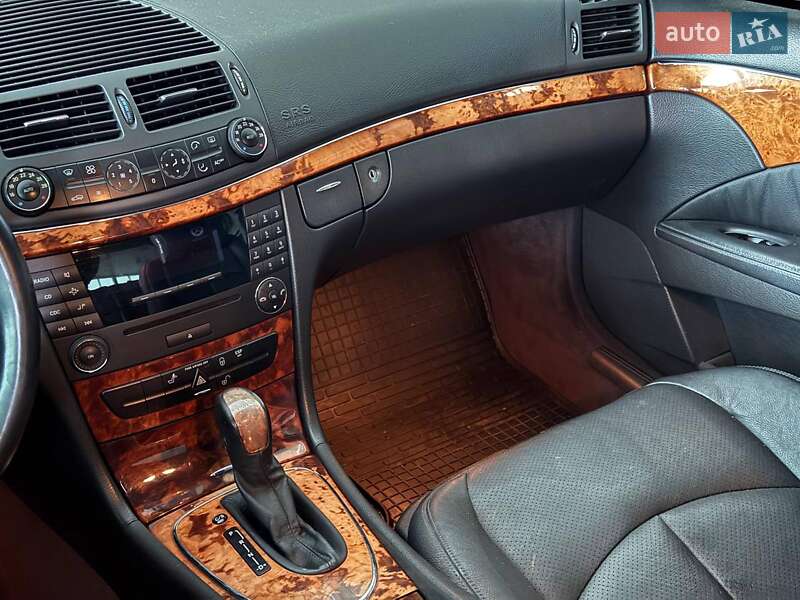Седан Mercedes-Benz E-Class 2004 в Одессе фото 20 Седан Mercedes-Benz E-Class 2004 в Одессе