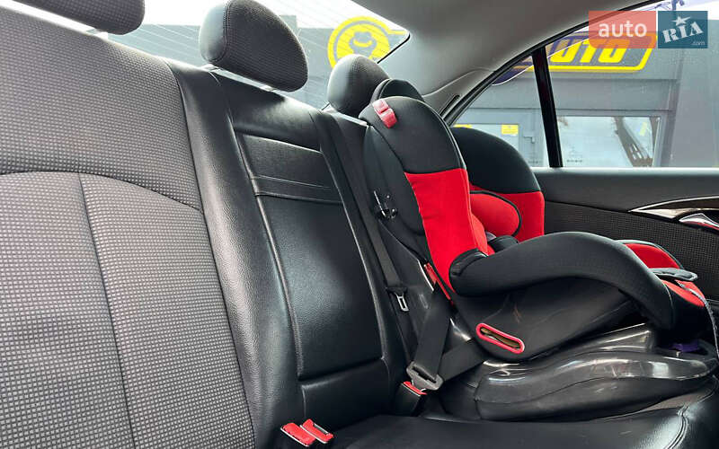 Седан Mercedes-Benz E-Class 2003 в Коломые фото 19 Седан Mercedes-Benz E-Class 2003 в Коломые