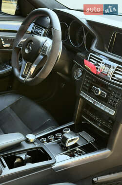 Седан Mercedes-Benz E-Class 2013 в 