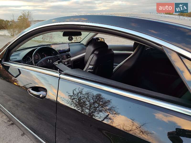 Купе Mercedes-Benz E-Class 2011 в Днепре фото 23 Купе Mercedes-Benz E-Class 2011 в Днепре
