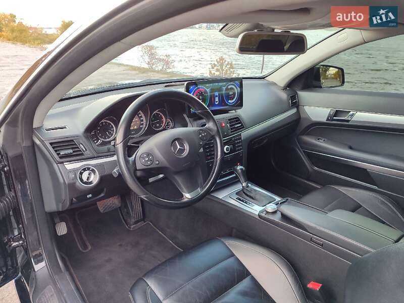 Купе Mercedes-Benz E-Class 2011 в Днепре фото 43 Купе Mercedes-Benz E-Class 2011 в Днепре