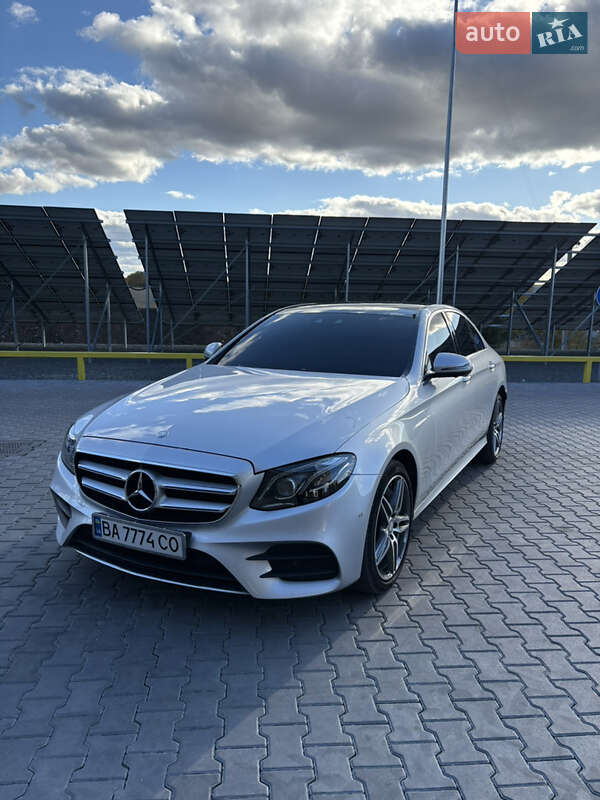 Седан Mercedes-Benz E-Class 2017 в Умани