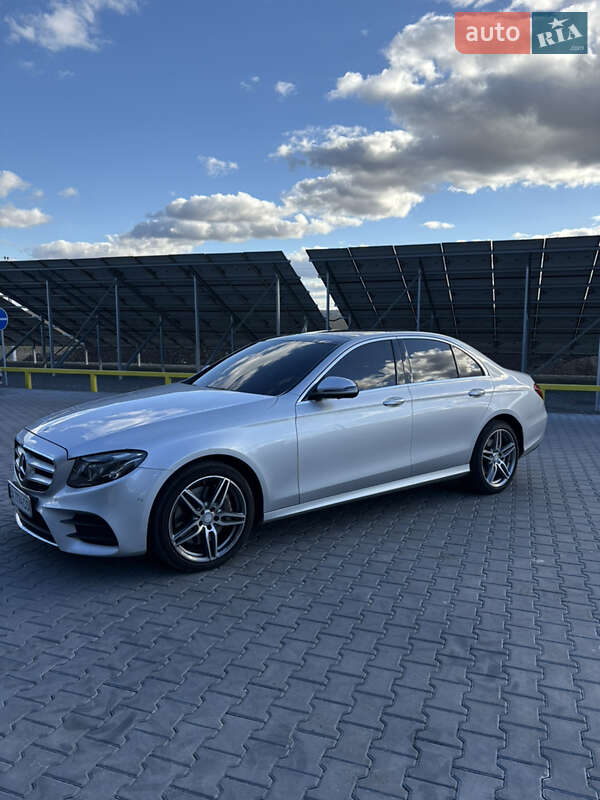Седан Mercedes-Benz E-Class 2017 в Умани