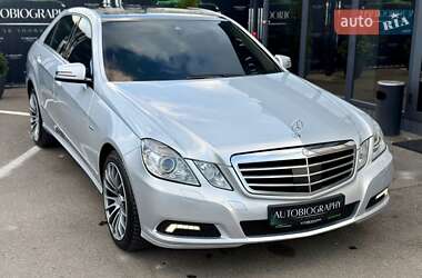 Седан Mercedes-Benz E-Class 2009 в 
